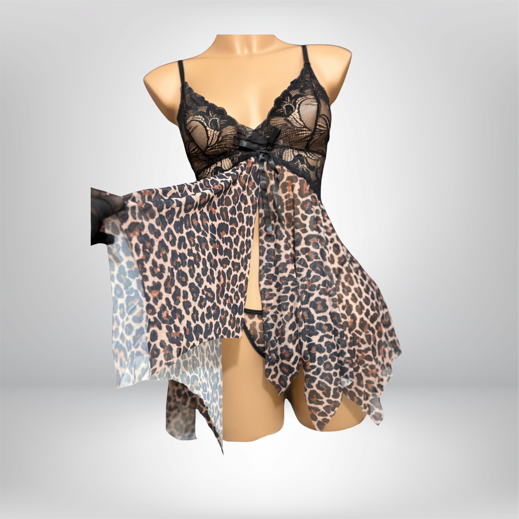 Honeymoon Special Leopard Nightwear